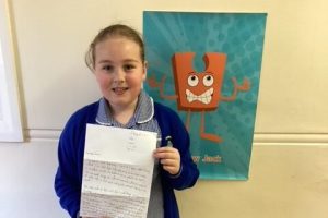 After an assembly on the Live Simply Award, Niamh was inspired to write to Pope Francis! She received a reply and we are so proud!